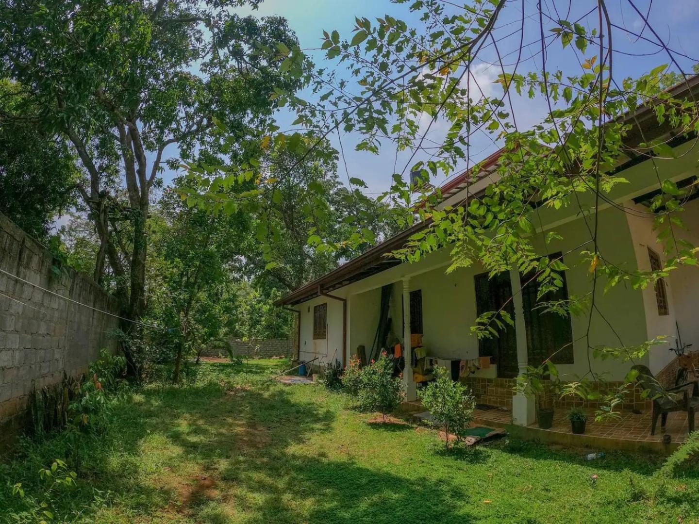 The Sigiriya White House Appartement Buitenkant foto